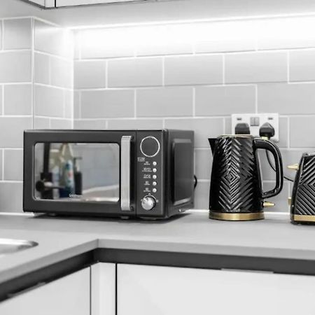 Deluxe 1 Bed In Colindale Wembley With Freewifitv Leilighet London Eksteriør bilde