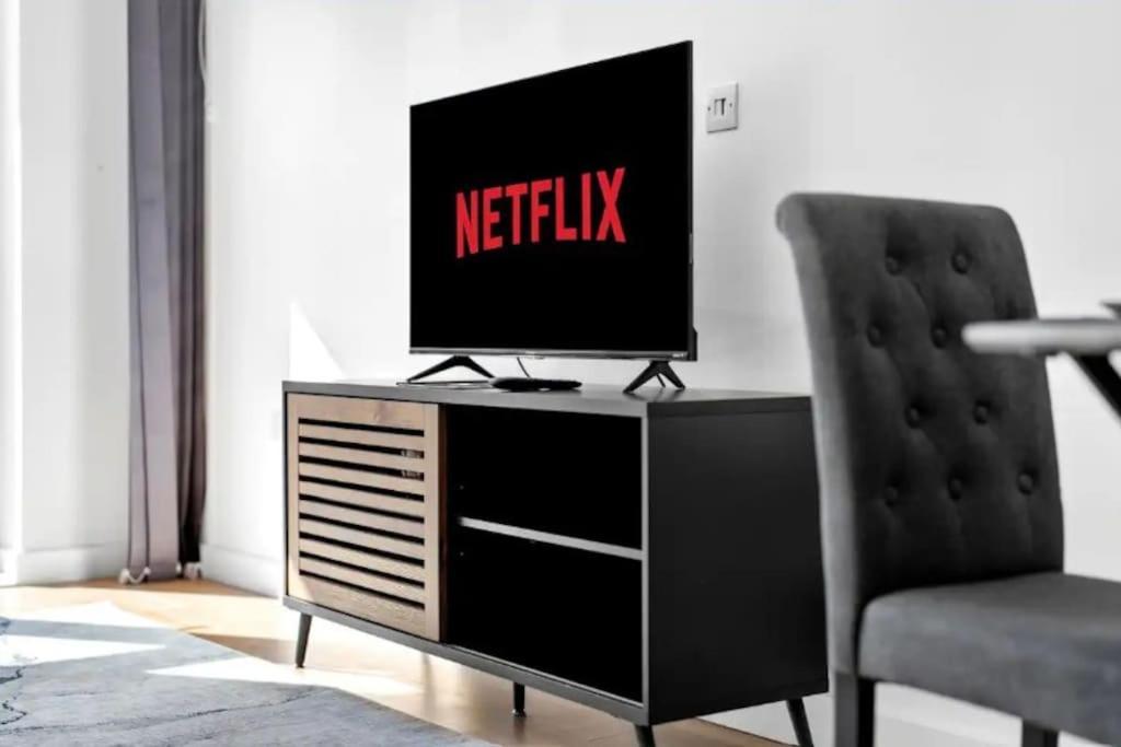 Deluxe 1 Bed In Colindale Wembley With Freewifitv Leilighet London Eksteriør bilde